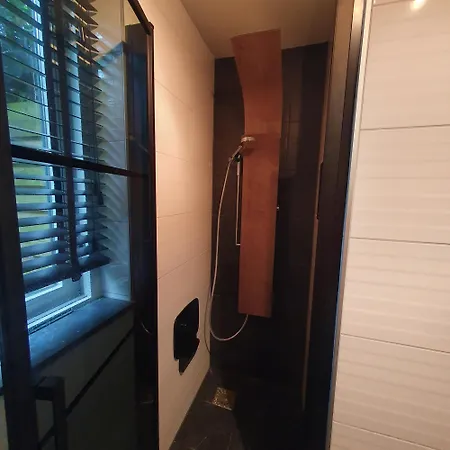 בית נופש Luxe Vakantiewoning Met Veel Privacy En Sauna