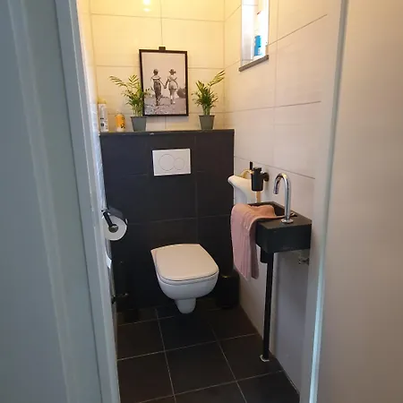 Luxe Vakantiewoning Met Veel Privacy En Sauna בית נופש *
